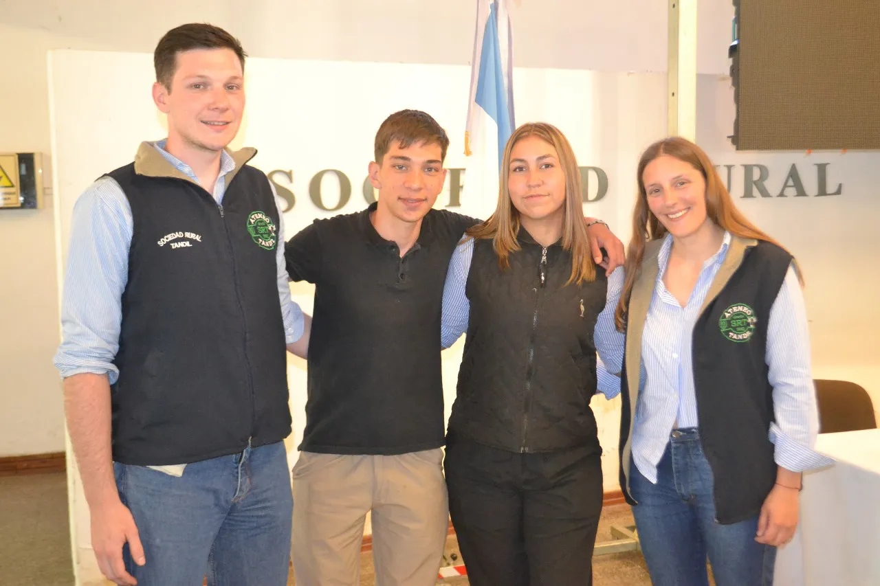 Imagen de WhatsApp 2023-11-09 a las 22.01.11_be17d07c