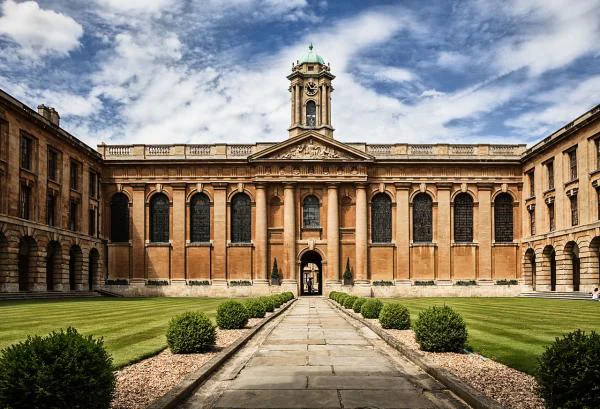 universidad_de_oxford_54454_0_600