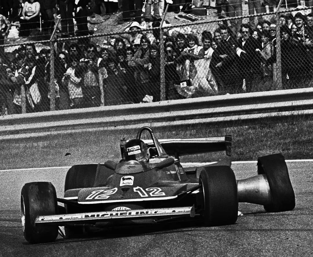 F1-Villeneuve-zandvoort-3