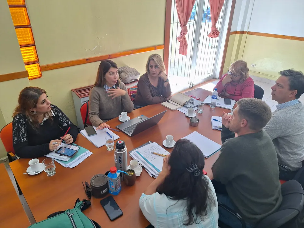 5dcd3268-a610-40cc-afc5-34cbc7c3ff06