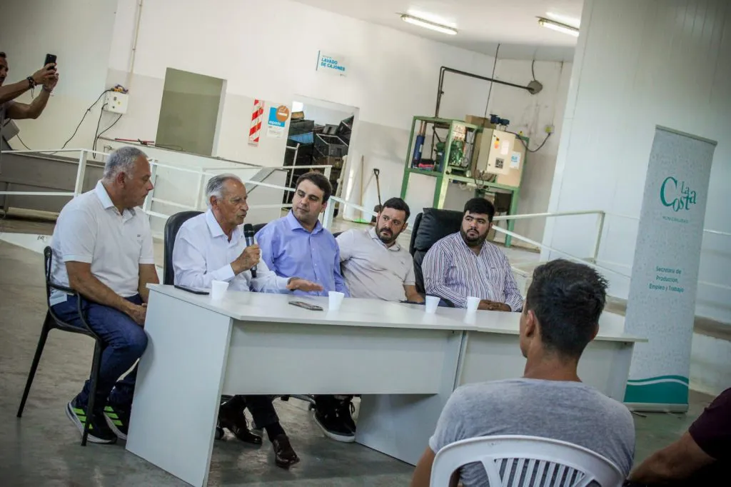 Imagen-de-WhatsApp-2025-12-09-a-las-15.25.05_8ab8e01b-1024x682