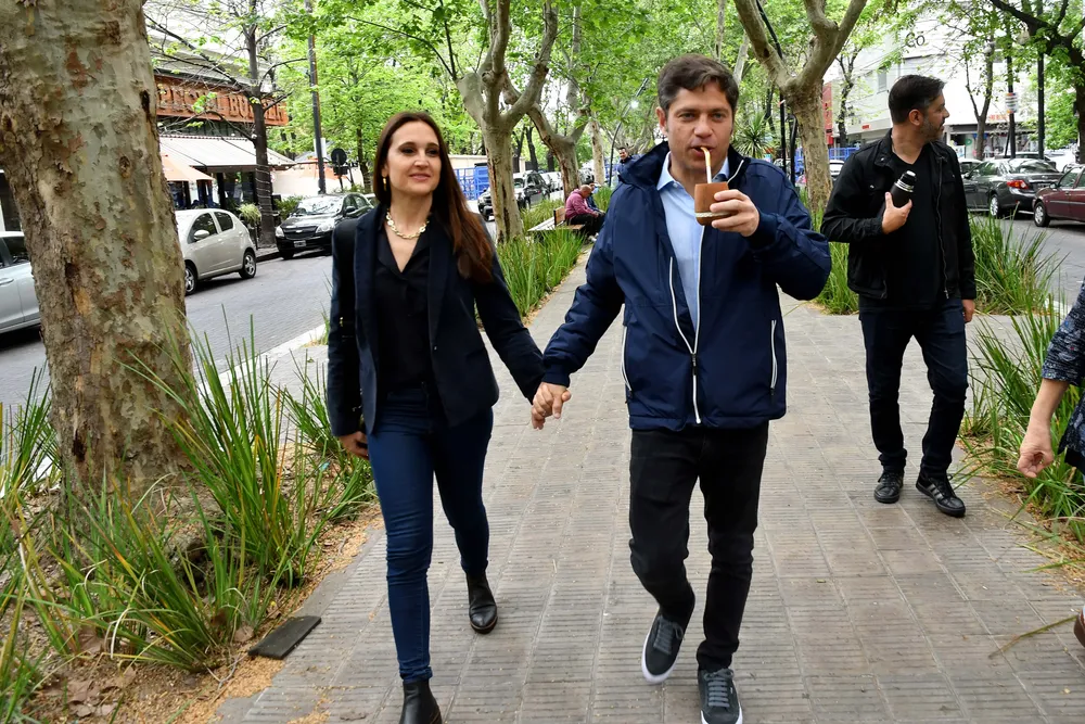22-10-2023_el_gobernador_bonaerense_y_candidato (1)