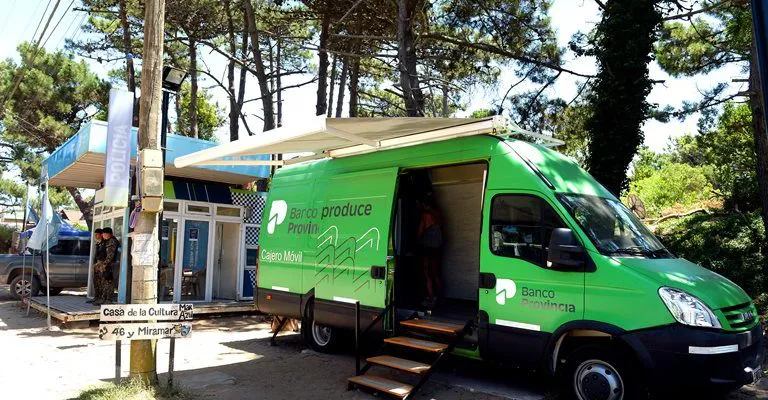 79c16834-050a-4320-8e2d-0da816e61a2f-768x400