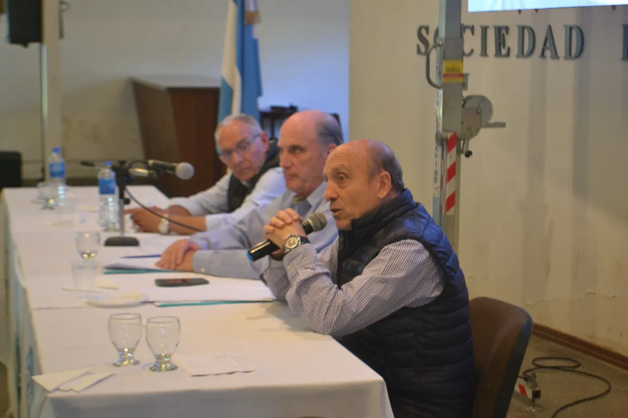 Imagen de WhatsApp 2023-11-09 a las 22.01.10_8585d0d0