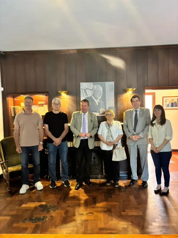 WhatsApp Image 2025-12-07 at 19.28.11