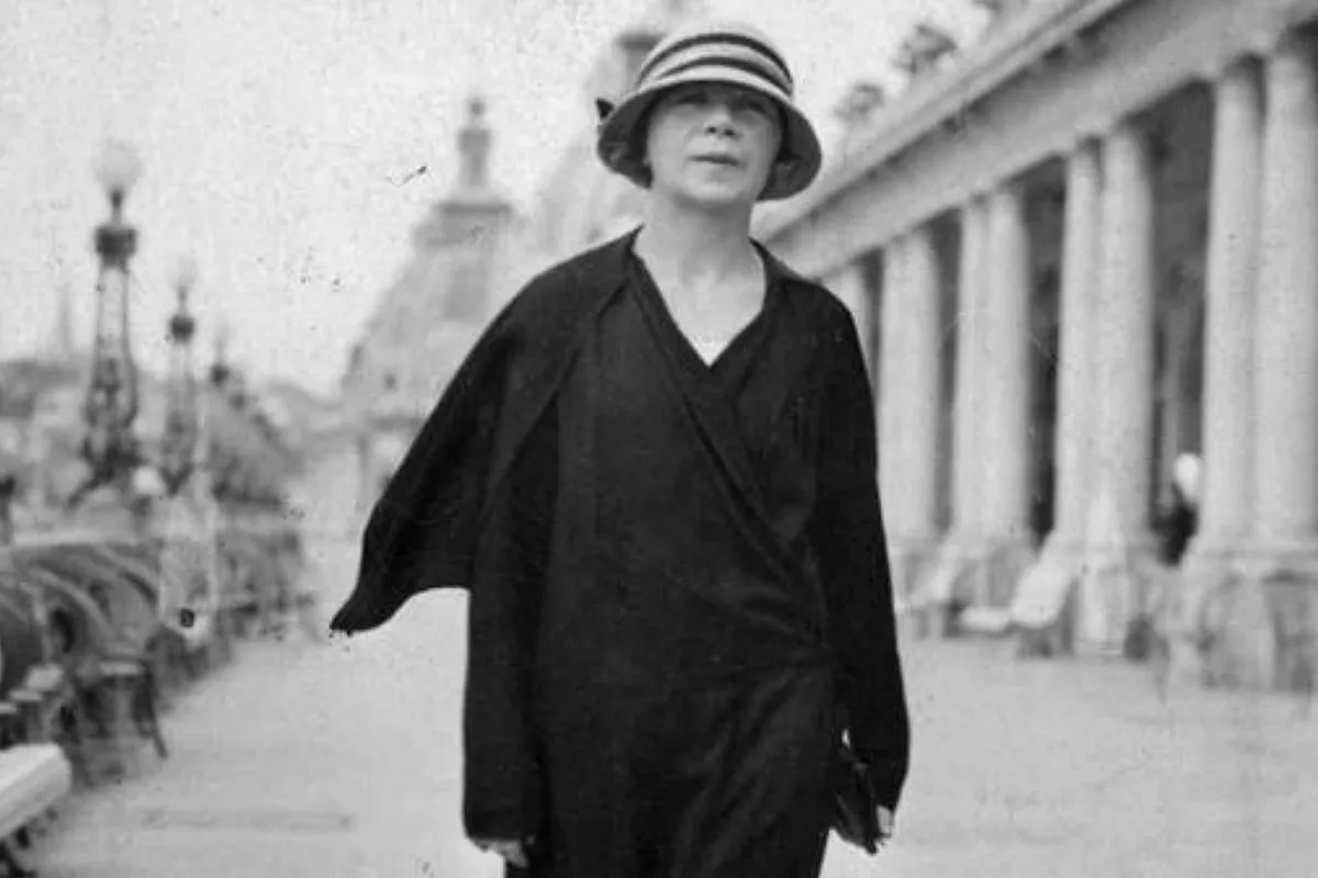 5f7363d3bcfcb541bf4c0f97adcce089_BIG