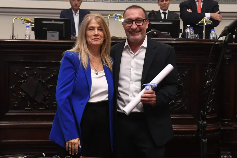 26f5f0f0-8d63-4bef-906c-3ef3acc57aab